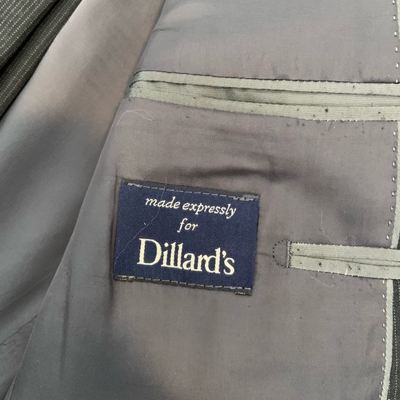 Ralph Lauren Dark Grey striped suit - Picture 2 of 7